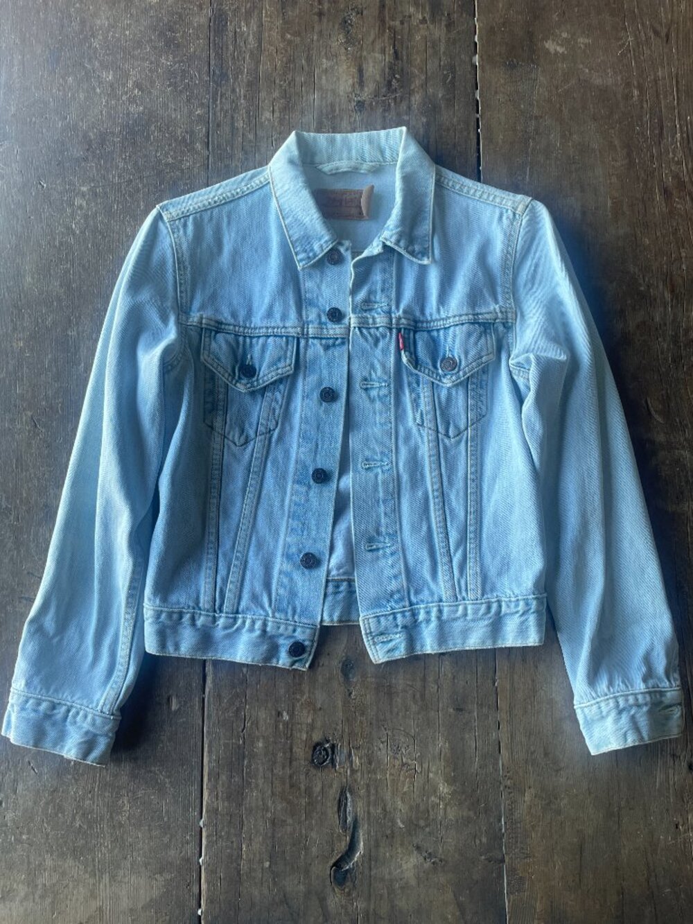 LEVI'S LIGHT SHADE DENIM JACKET FOR GIRLS  I  SMALL SIZE ( Women XS Size)